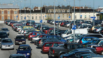 144233512 Parkeerterrein