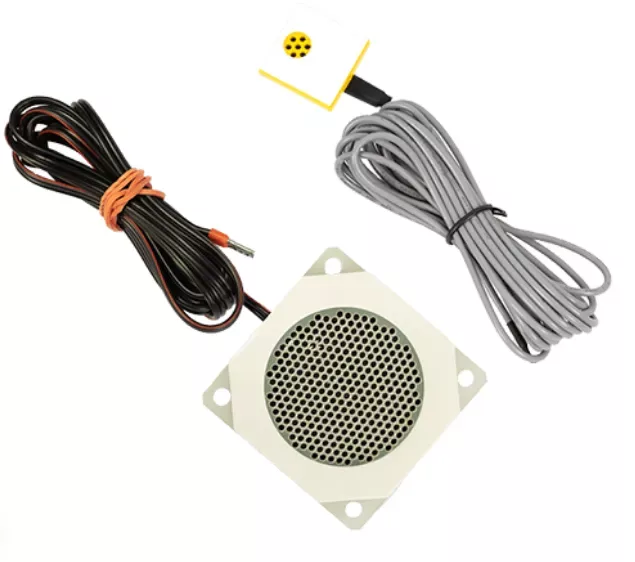 2N Microphone and speaker set